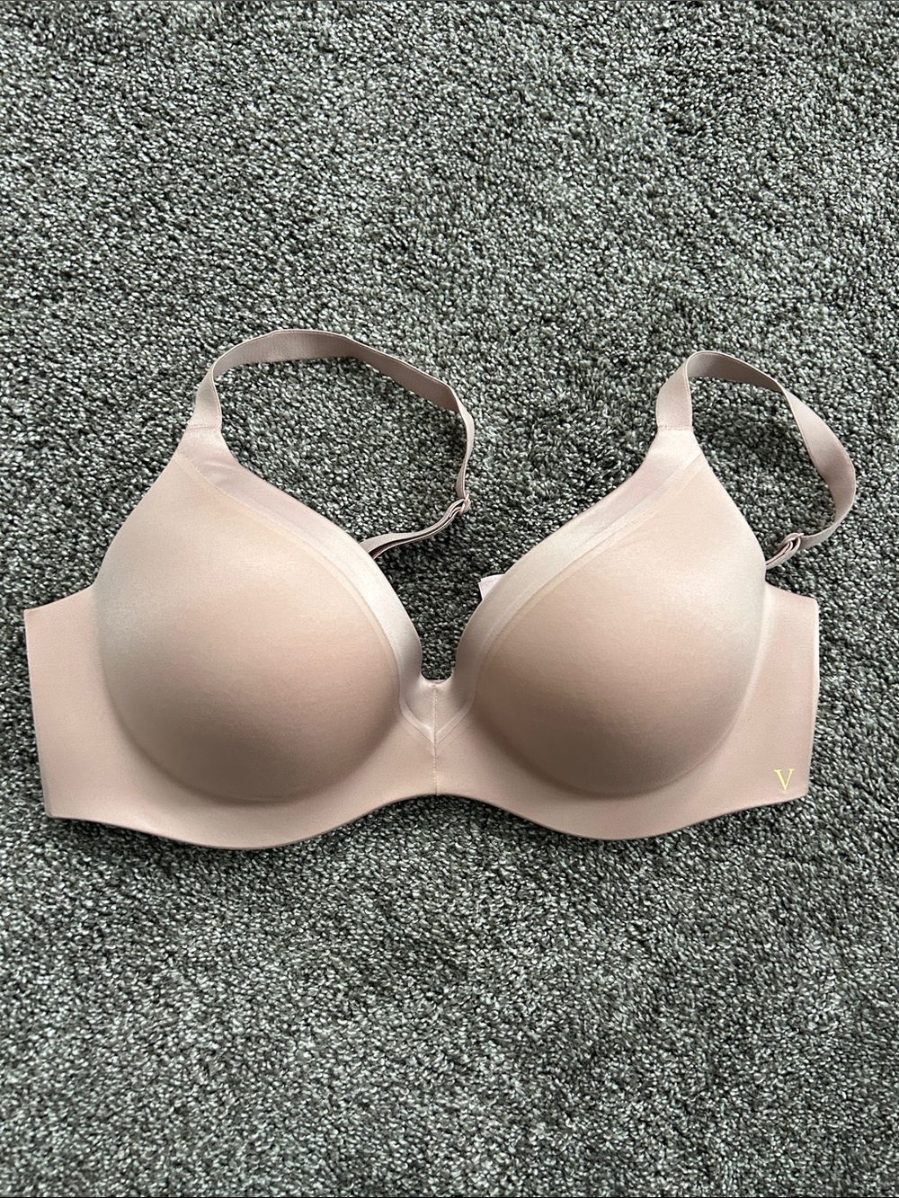 Victoria's Secret Smooth Light Nude Push-Up Bra